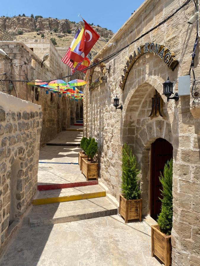 Hanedan Konagi Butik Otel Deluxe King Triple Room Anka Mardin Exterior foto